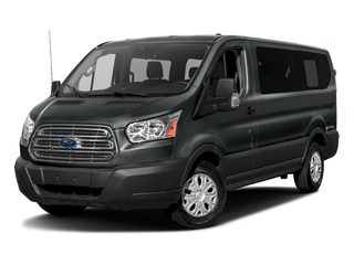 Compare The 2018 Gmc Savana Penger Full Size Van Gm Fleet Rwd